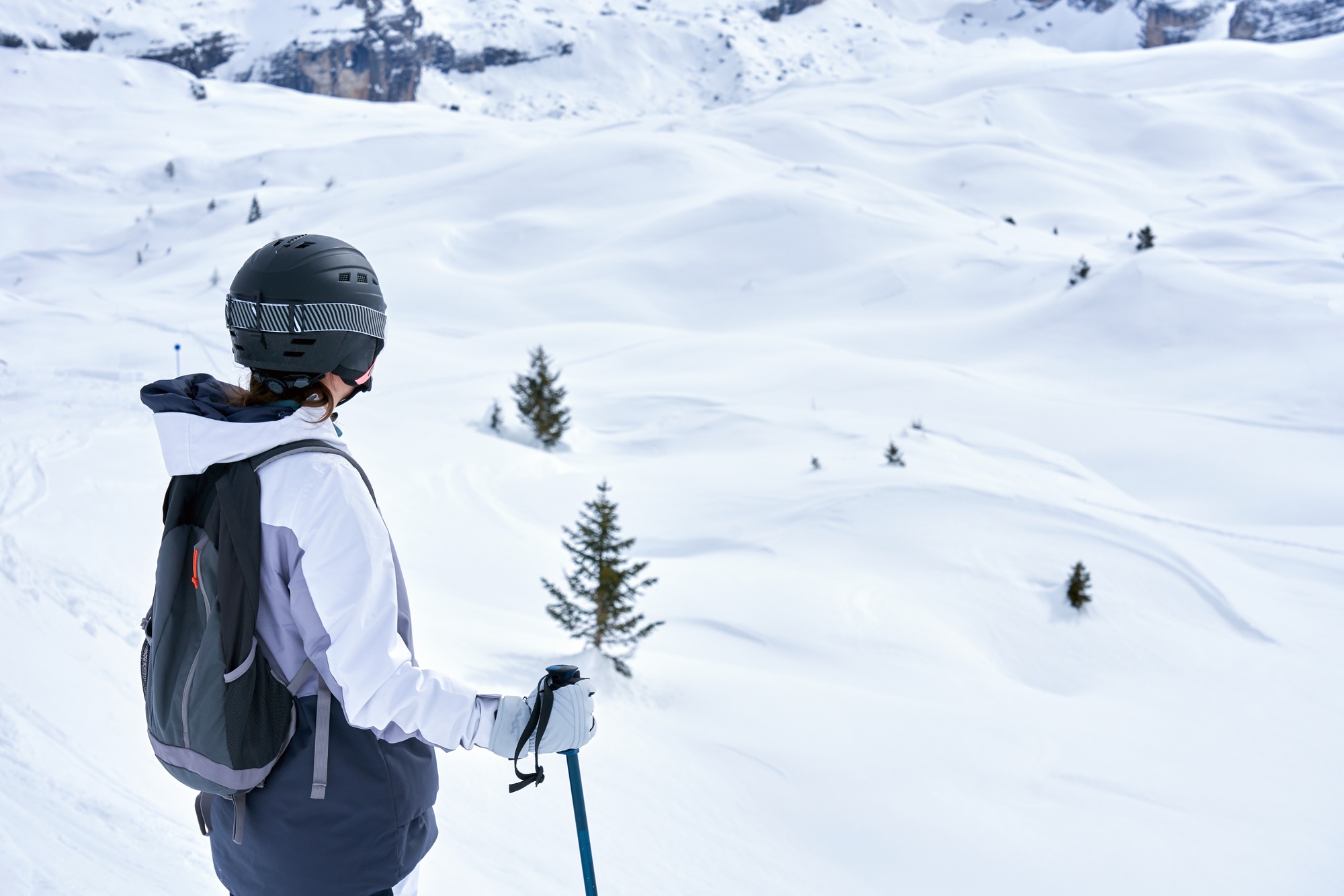 Picutre of woman on ski in Madonna di Campiglio